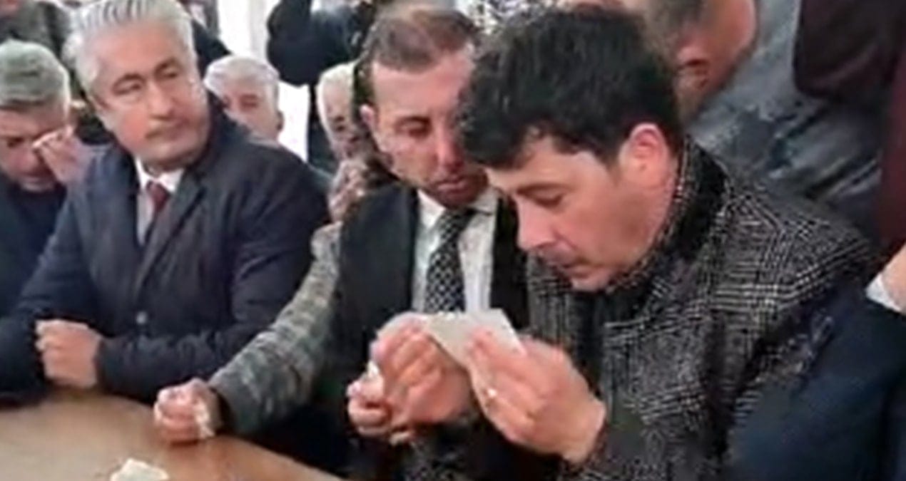 Muğla’da İmamoğlu yürüyüşüne biber gazlı müdahale!