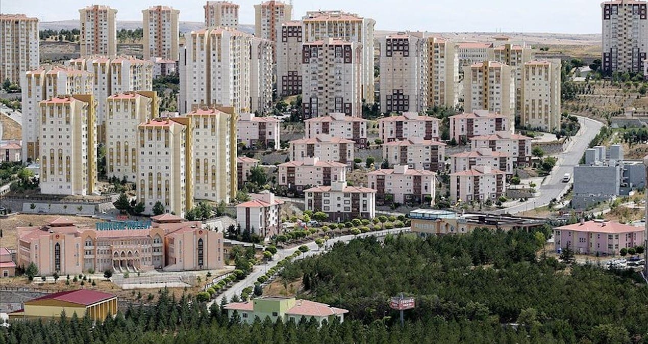 Ev hayali kabusa döndü: Deprem sonrası ev sahipleri zam üstüne zam yaptı