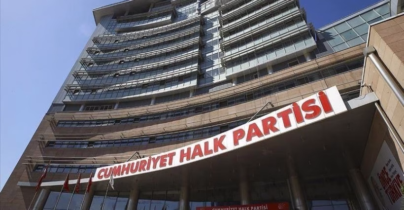 CHP’den Belediyelere Yeni Genelge: Meclis Üyeleri Şirket Görevlerinden Ayrılacak