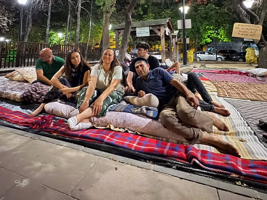 İkizköylülerden Gece Yarısı Çağrısı: “Köyümüz, Toprağımız, Vatanımızdır!”