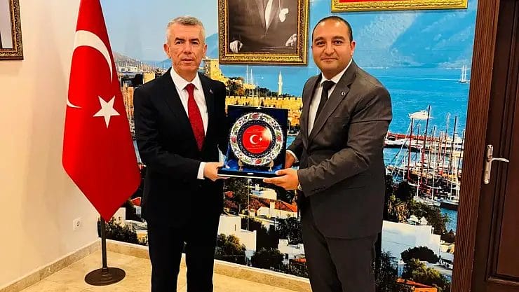 AK Parti Bodrum İlçe Başkanı Yıldız’dan Kaymakam Sırmalı’ya Ziyaret