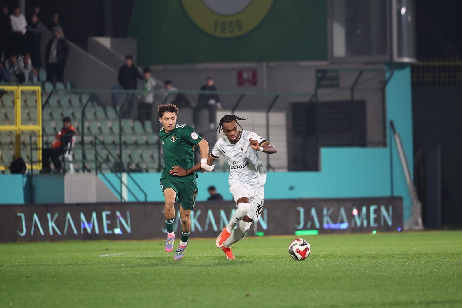 Sipay Bodrum FK liderliğini korudu: Erokspor deplasmanından 1 puanla döndü