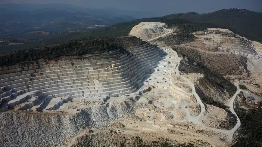Muğlalı çevrecilerden Büyükşehir’e tepki: “Bir gün taş, ertesi gün toprak savunulmaz”