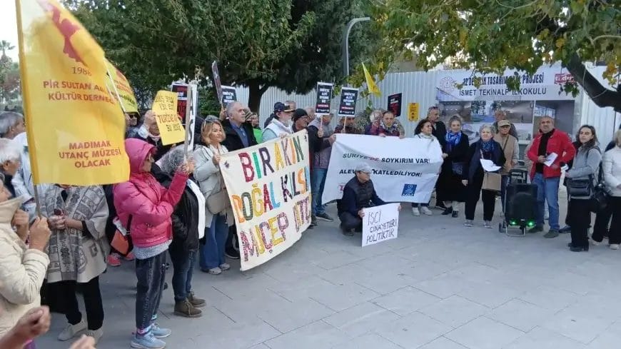 Datçalılardan Özel Çevre Koruma Bölgesindeki Yat Limanına Sert Tepki